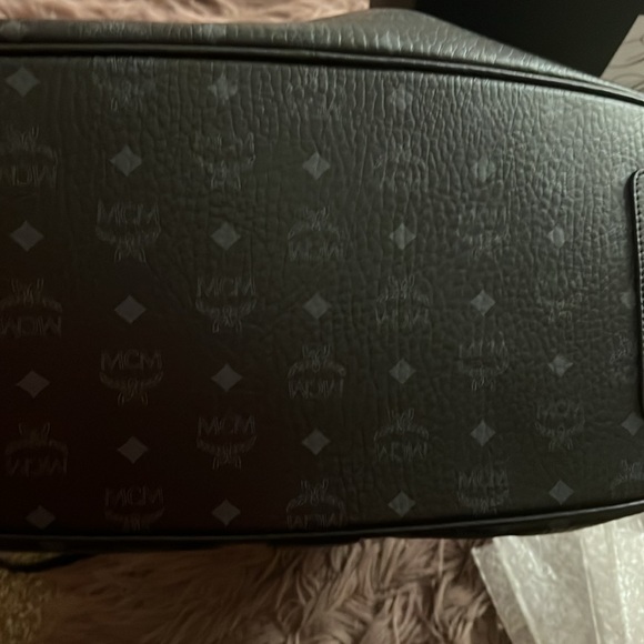 Big MCM bag - Picture 10 of 16